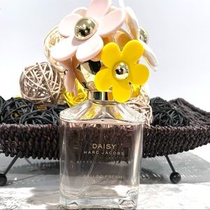 MARC JACOBS (Daisy)🌼